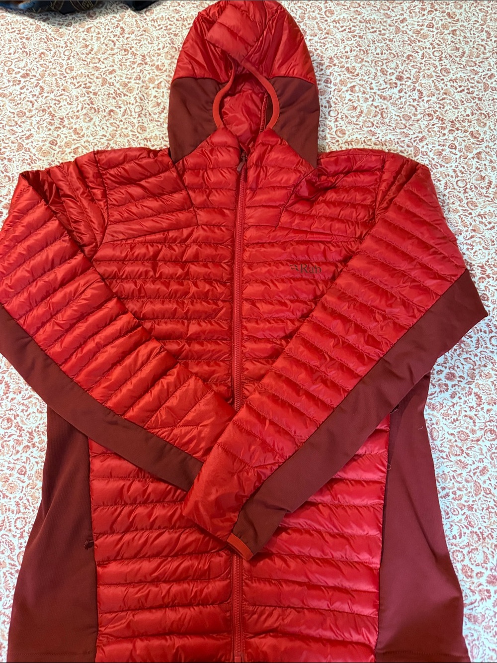 Women’s Red Hooded Packable Puffer Jacket